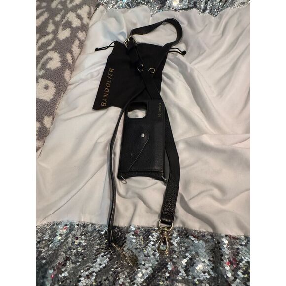 Bandolier crossbody twin 1l” black leather strap +iPhone 15 pro max wallet case - Picture 3 of 5